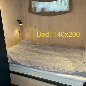 Mysigt Attefallshus Med Naerhet Och Hav Lägenhet