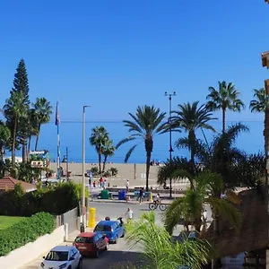 https://apartamentos-candisol.es-andalucia.com